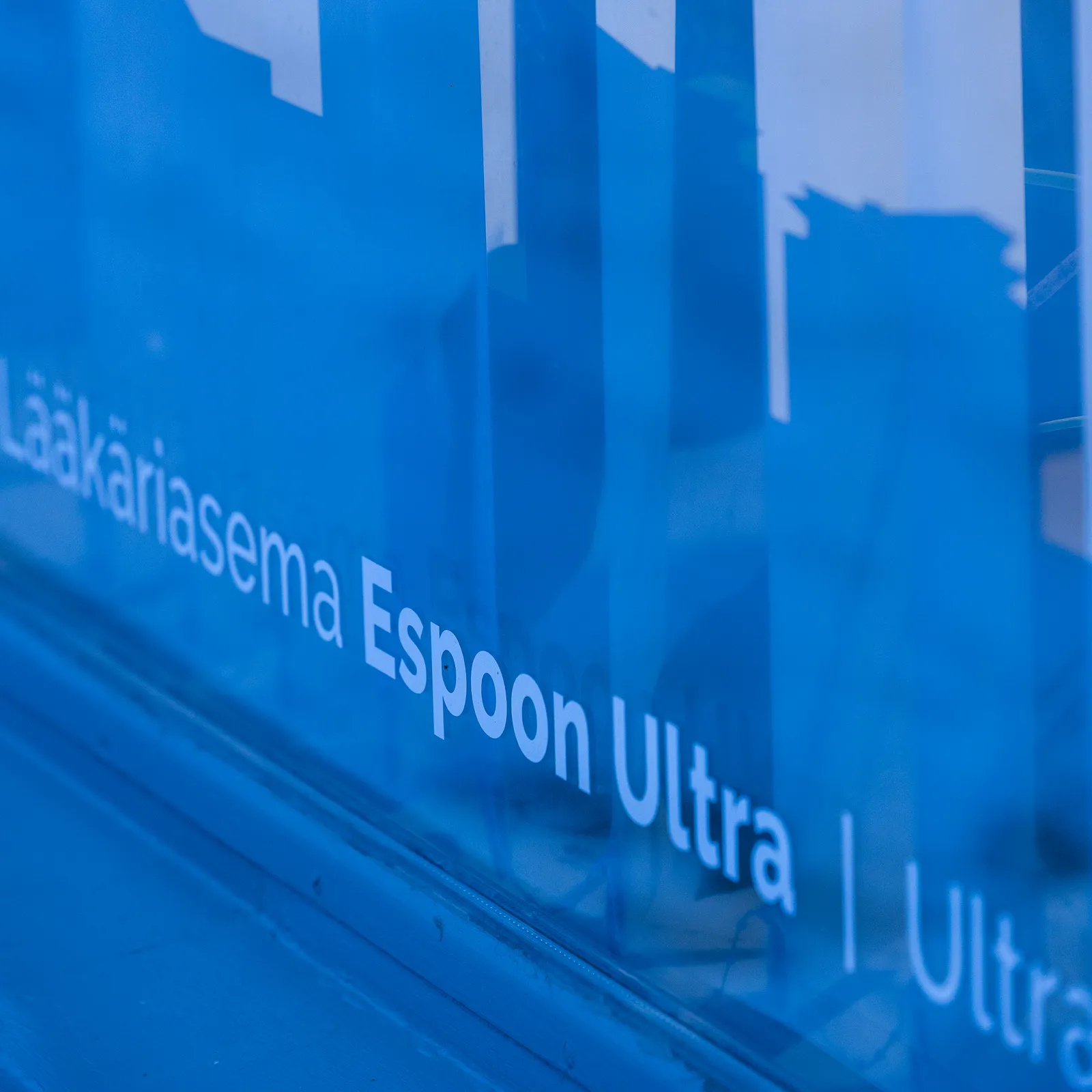 Espoon Ultran ikkunateksti Lääkäriasema Espoon Ultra